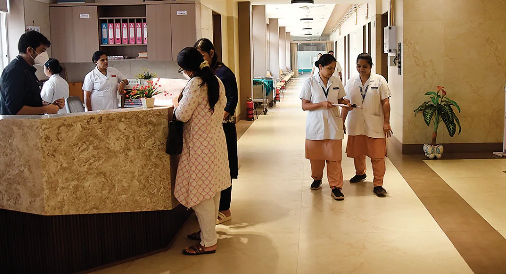 Security guards of the Grant Government Medical College and Sir JJ Hospital; undergraduate doctors; and medical staff on duty